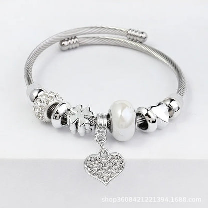 Βραχιόλι ατσάλινο bangle με charms και καρδιά -BR412