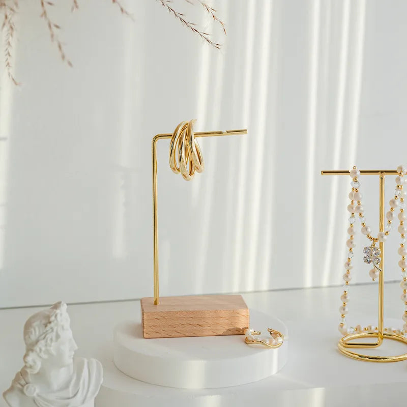 Σταντ μεταλλικό - P099