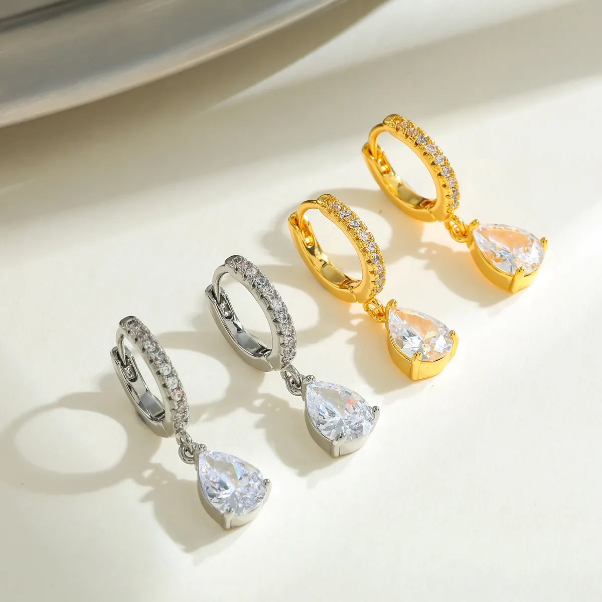 Σκουλαρίκια ατσάλι με δάκρυ zircon-EA414