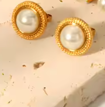 Small steel earrings with pearl-EA622