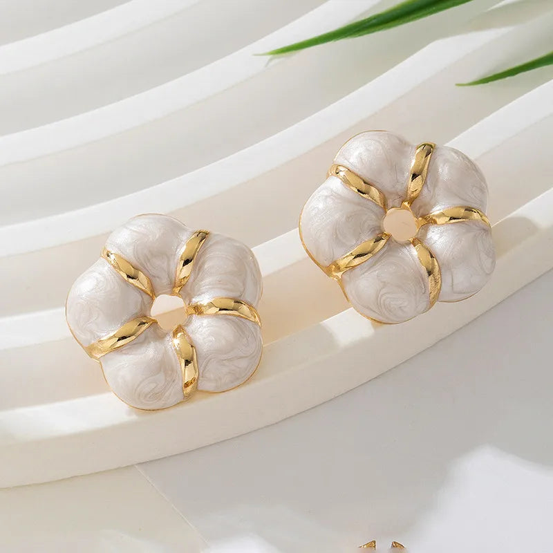 Earrings of a blue flower-ea062