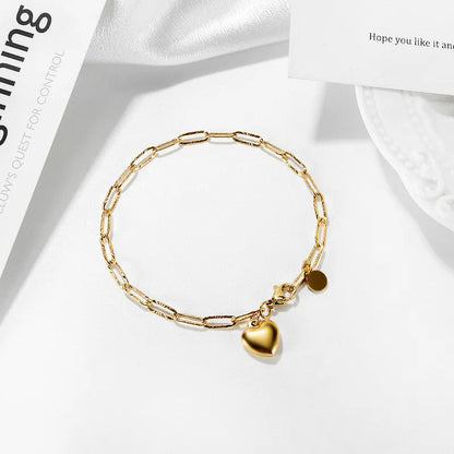 Pulseira simples de corrente de aço dourado com coração pequeno-BR185