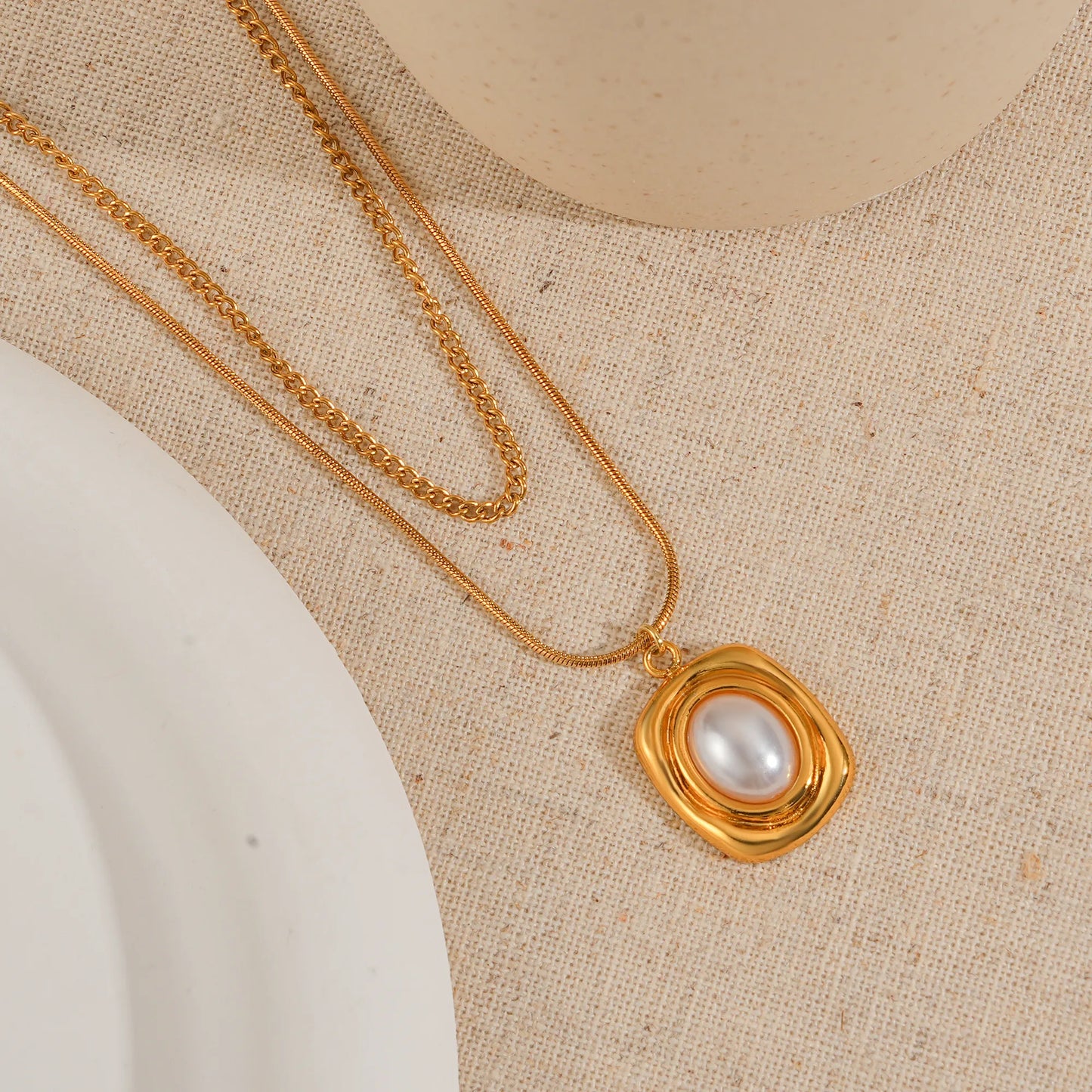 Κολιέ επιχρυσωμένο ατσάλι διπλό με πέρλα-NE439