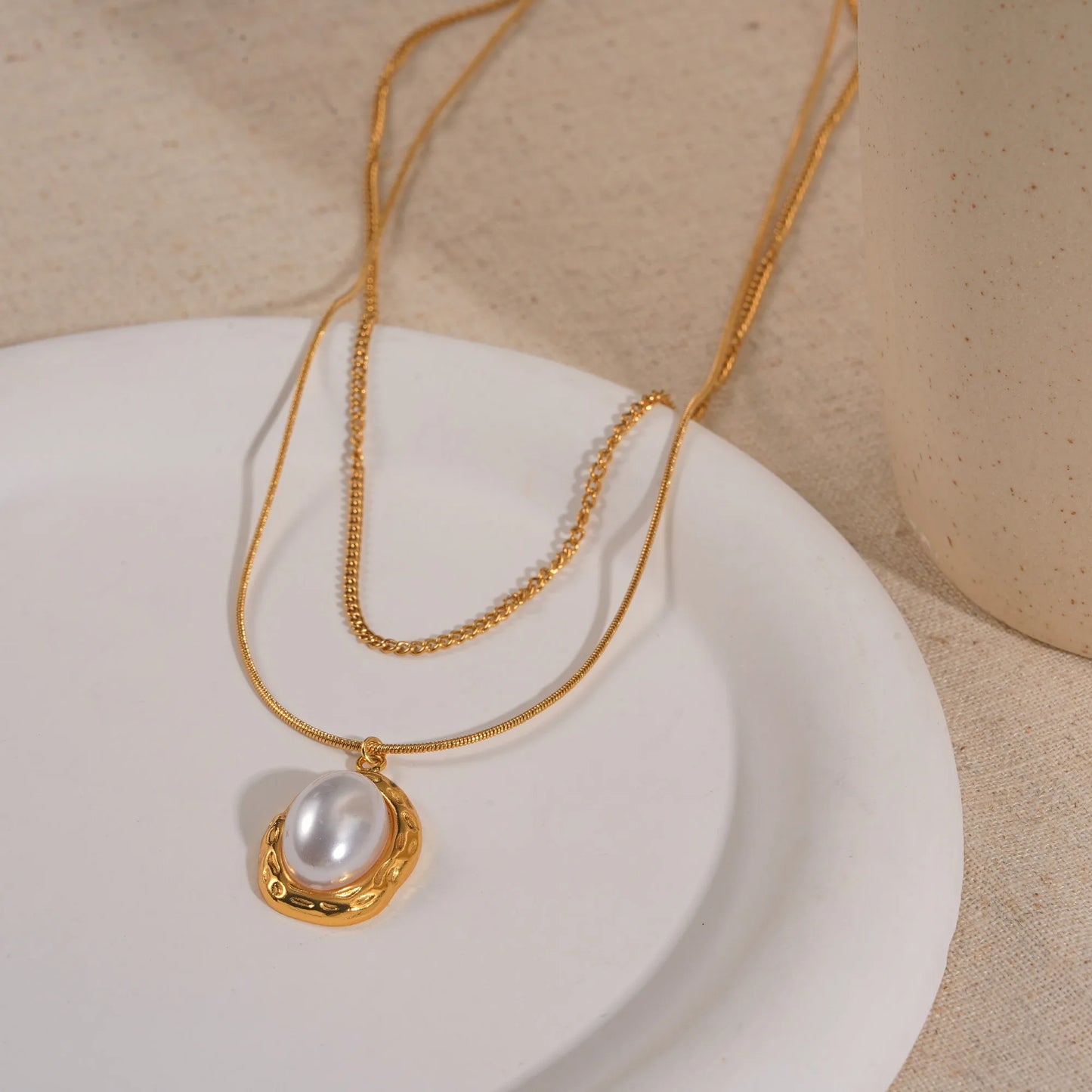 Κολιέ επιχρυσωμένο ατσάλι διπλό με πέρλα-NE441