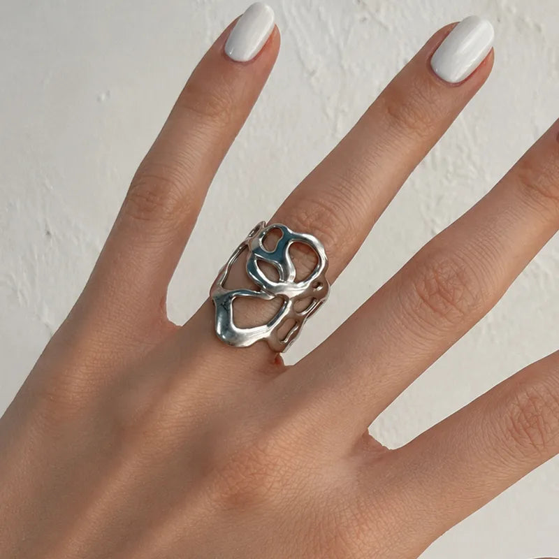 Steel ring with green crystals- R130