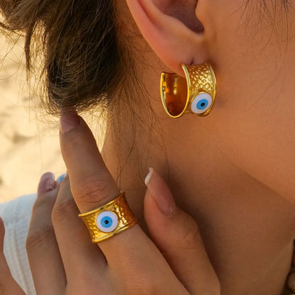 Hoop earrings with eye -EA353