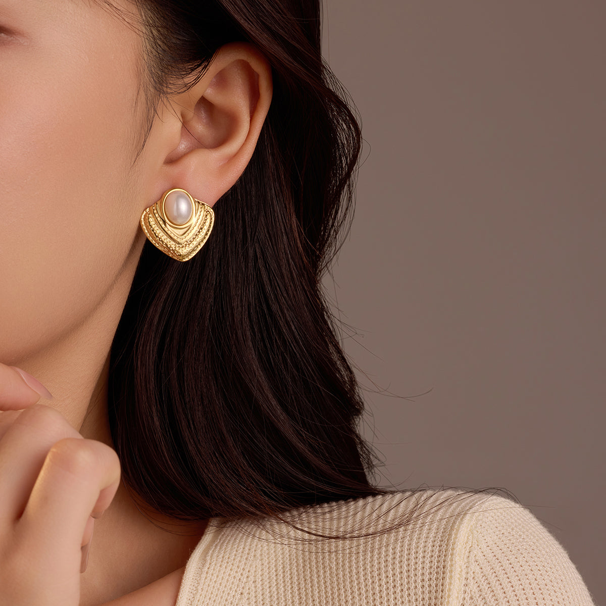 Earrings Golded Triangle Steel with White Stone-EA028