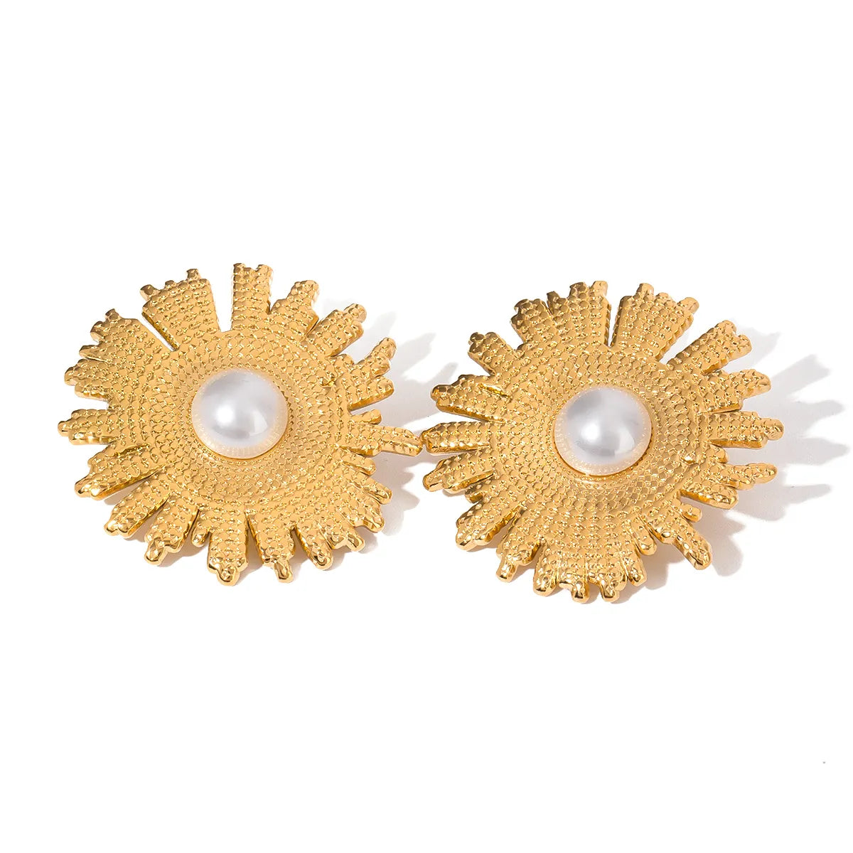 Σκουλαρίκια ορειχάλκινα με πέρλα - w105