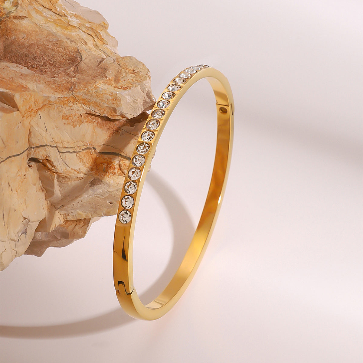 Bratara simpla din otel placat cu aur cu zircon-BR298