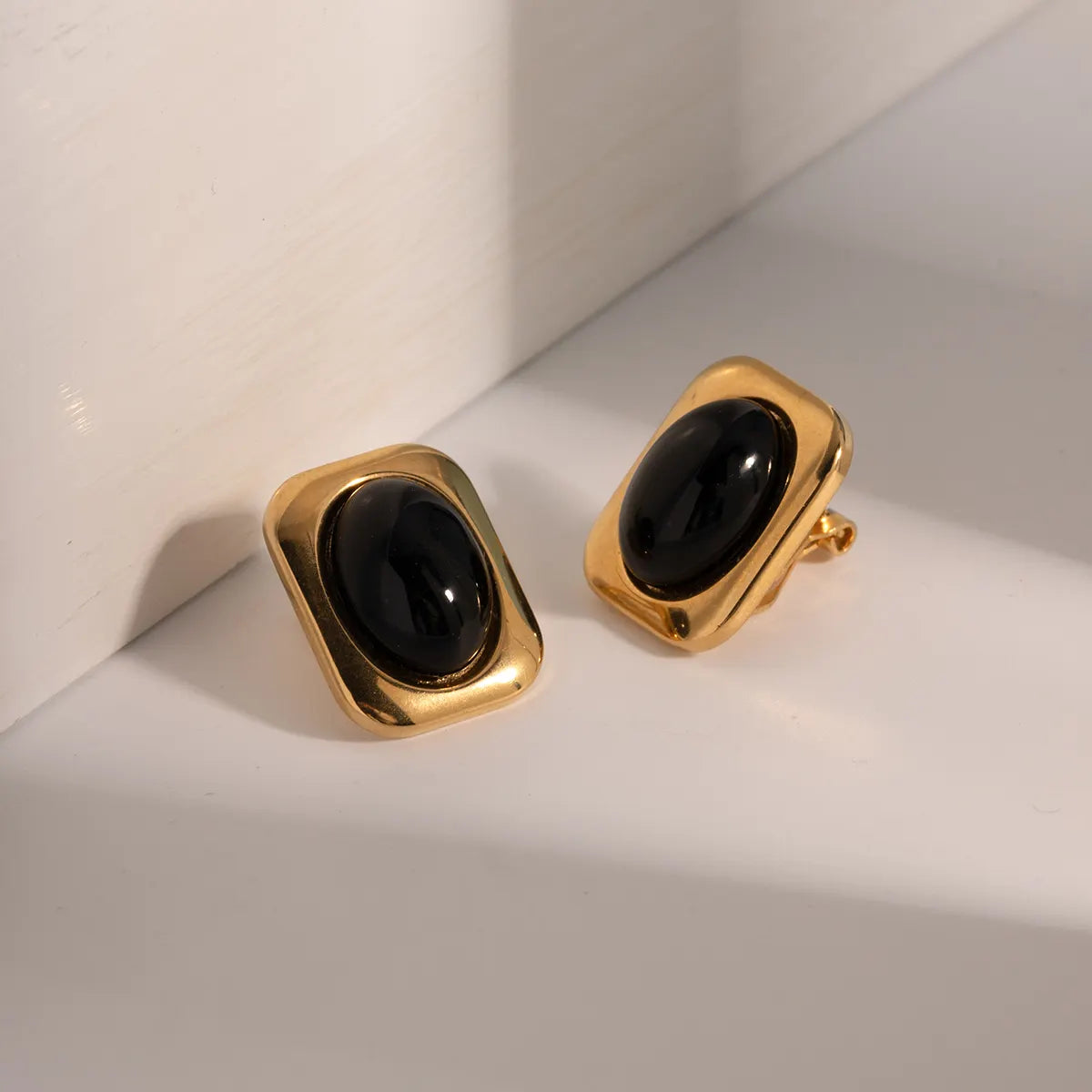 Σκουλαρίκια χρυσά με πετρά για μη τρυπημένα αυτιά-EA522