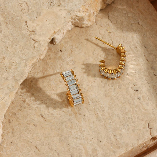 Cercei inele din otel placat cu aur cu zircon-EA450