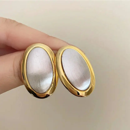 Brass oval earrings - w126