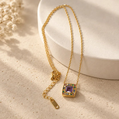 Collier acier doré avec zircon - NE699