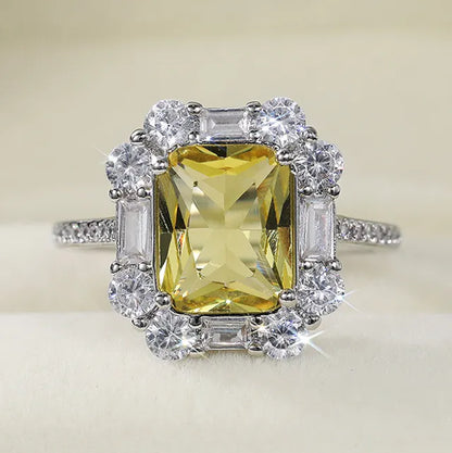 Brass ring with yellow zircon - w268