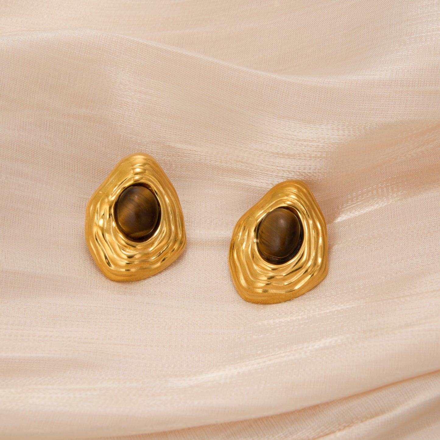 Σκουλαρίκια χρυσό ατσάλι με καφέ πέτρα-EA552