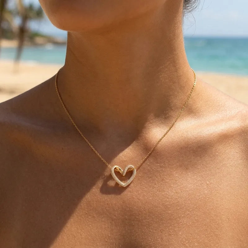Collar de acero con corazón de resina sintética - NE596