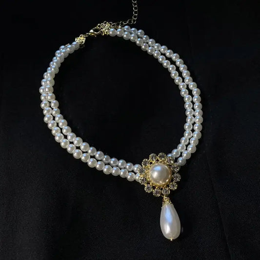 Brass necklace with pearls - w212