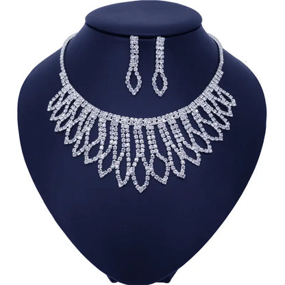 Rhinestone necklace and earrings set - w148