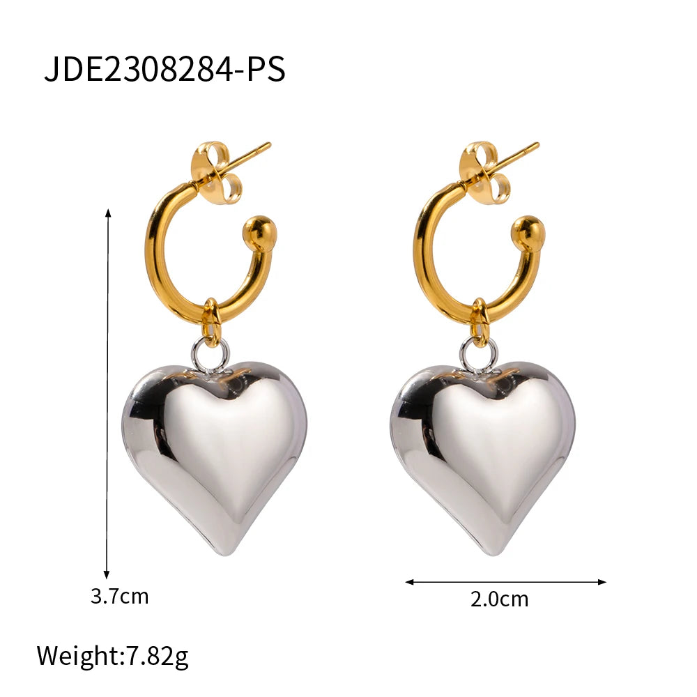Σκουλαρίκια σε χρυσό και ασημί με καρδία-EA516