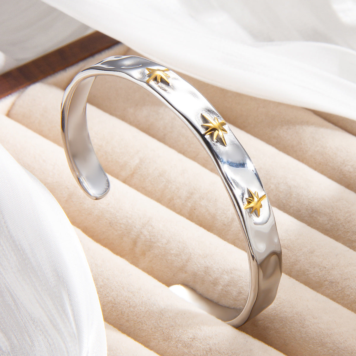 *Βραχιόλι ατσάλι με χρυσά αστέρια-BR264