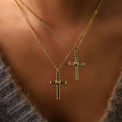 Κολιέ επιχρυσωμένο ατσάλι σταυρός με μαύρα zircon-NE300