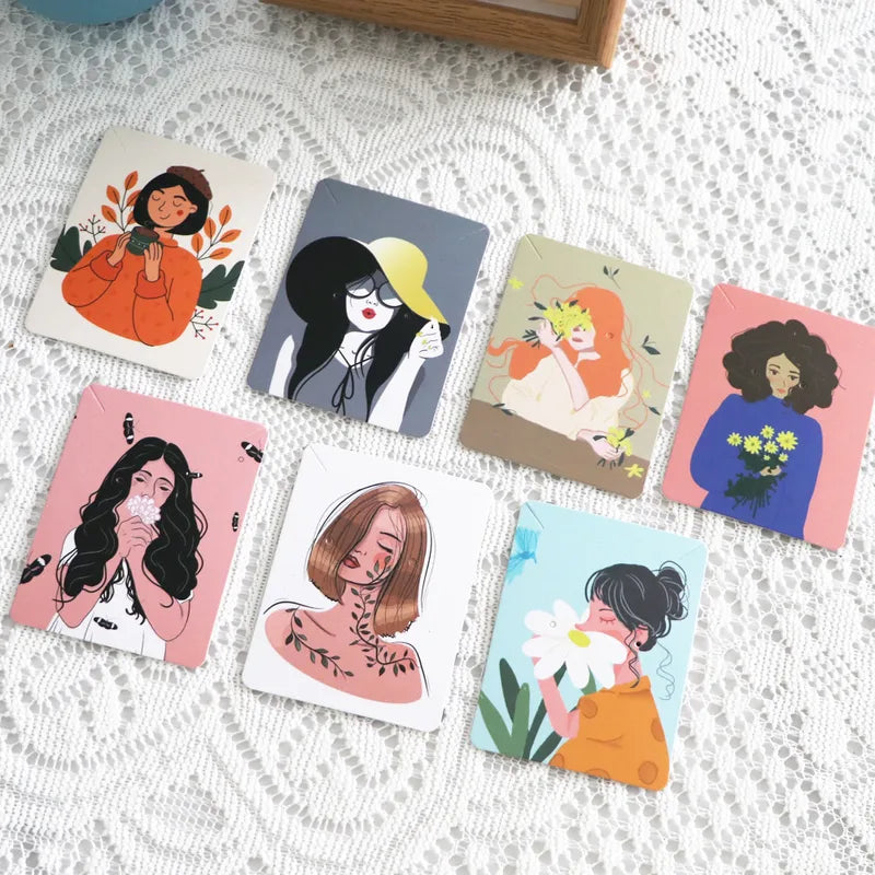 Καρτελάκια με φιγούρες 6x8cm 50τμχ - P086