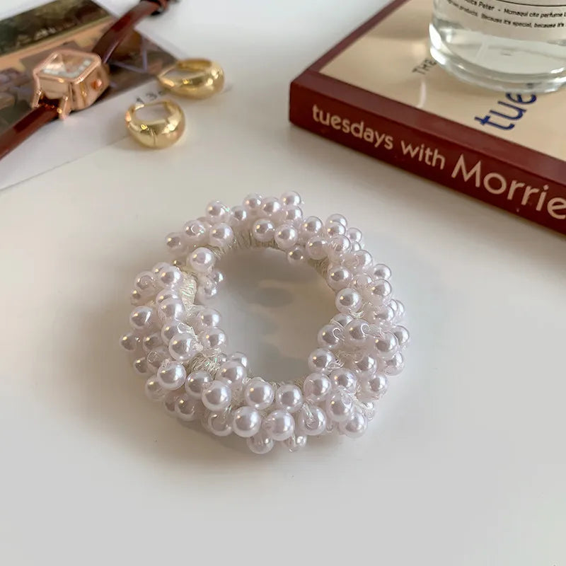 Λαστιχάκι με λευκές πέρλες - HA001