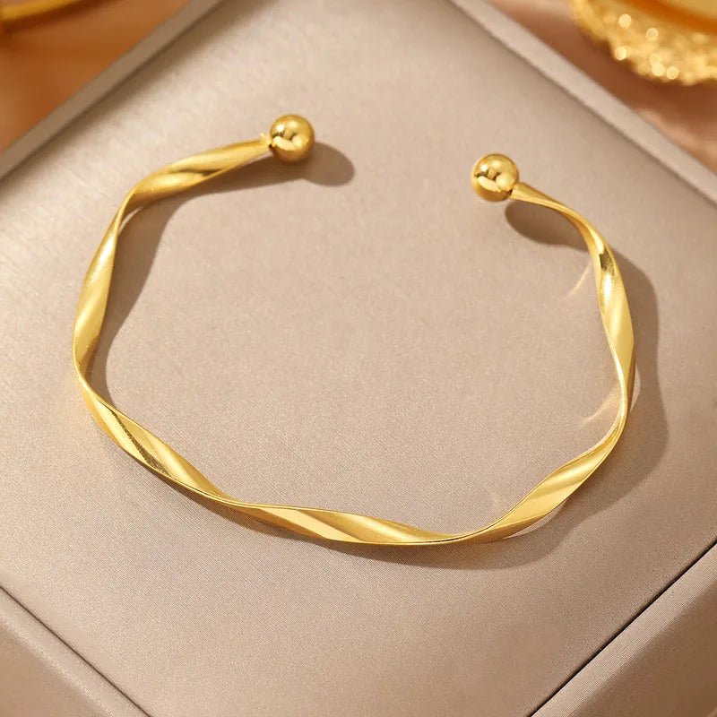 Brass gold bracelet - w377