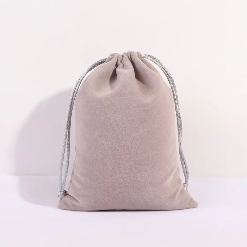 Πουγκί βελούδινο σε διάφορα χρώματα 7x9 - P115