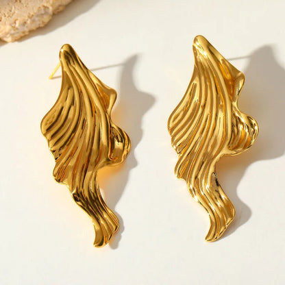 Earrings of gold steel asymmetrically - EA549