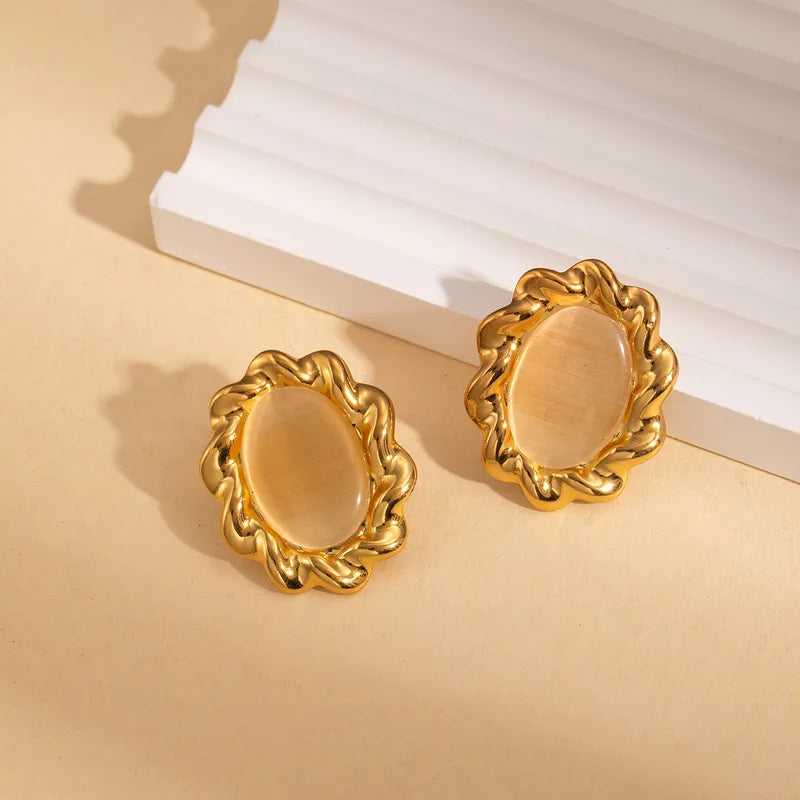 Σκουλαρίκια ατσάλι με οβαλ κρεμ πέτρα-EA609