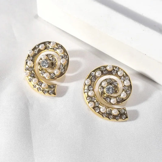 Σκουλαρίκια ατσάλινα σπιράλ με στρας και πέρλες- ea757