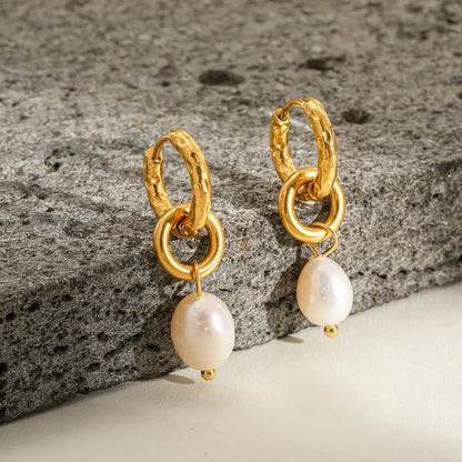 Cercei cerc din oțel placat cu aur cu perlă-EA512