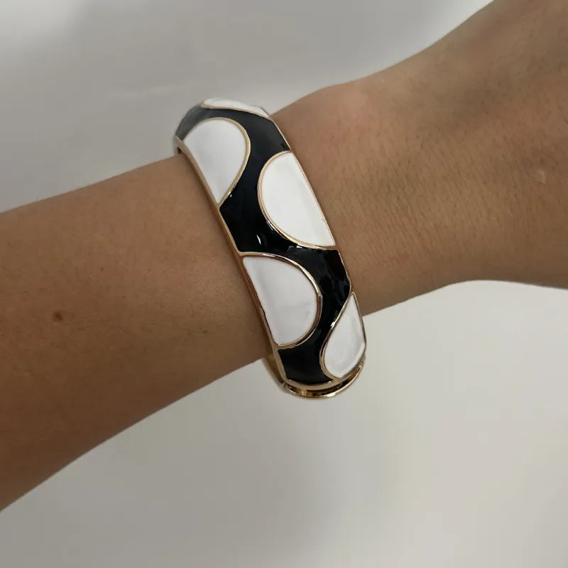 Βραχιόλι ασπρόμαυρο σμάλτο - BR463
