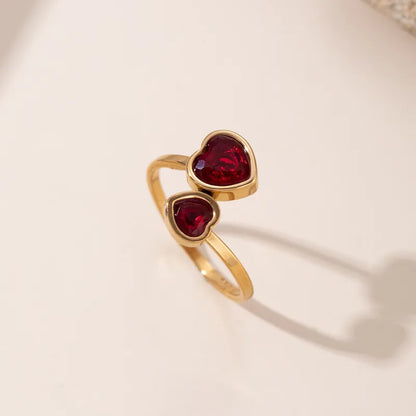 Δαχτυλίδι ατσάλι με κόκκινες καρδιές zircon - R210