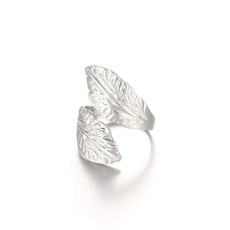 Steel ring with green crystals- R130
