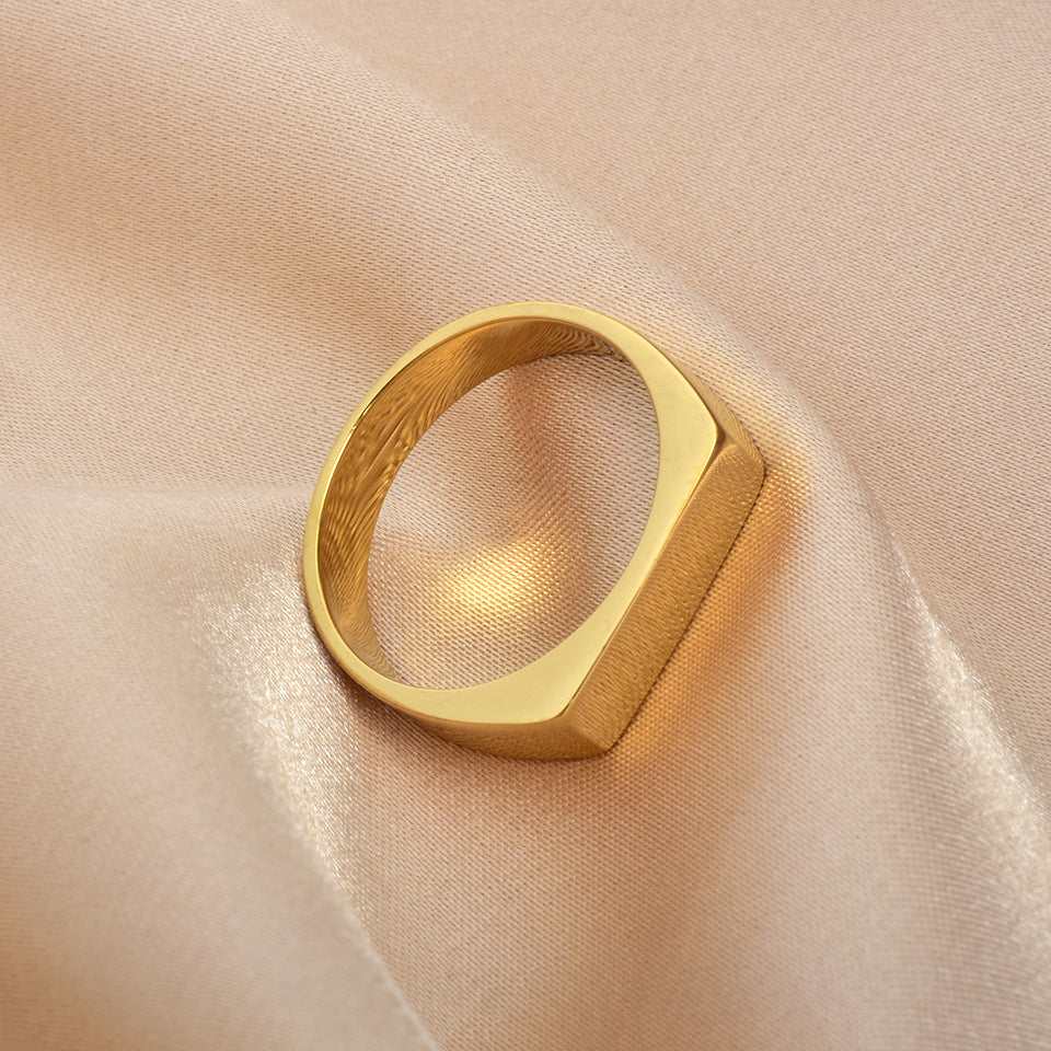 Δαχτυλίδι από ατσάλι σε χρυσό - R080