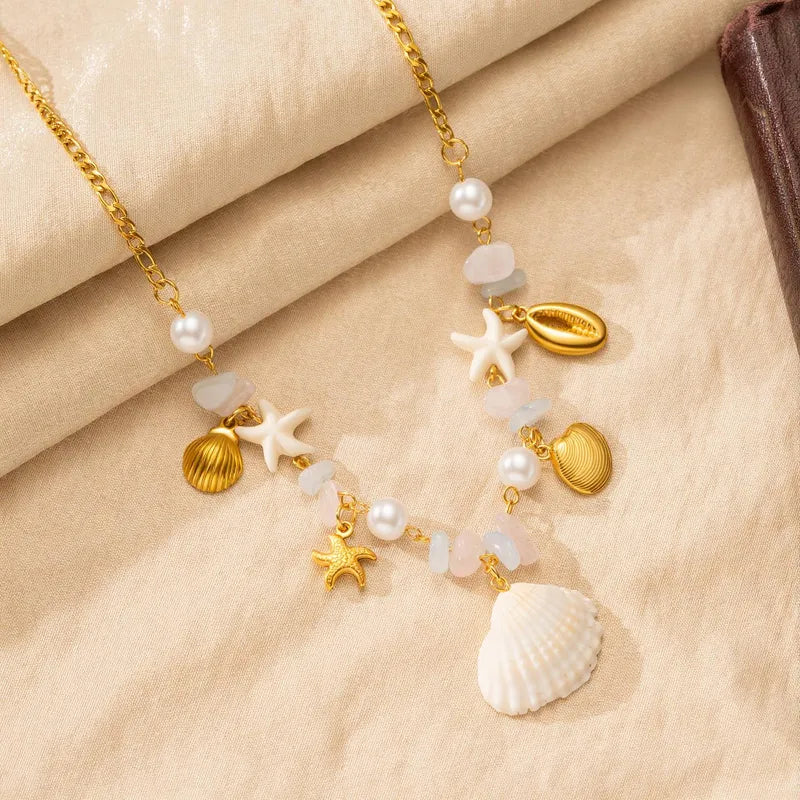 Collana in acciaio con cuori di zirconi rosa - NE426