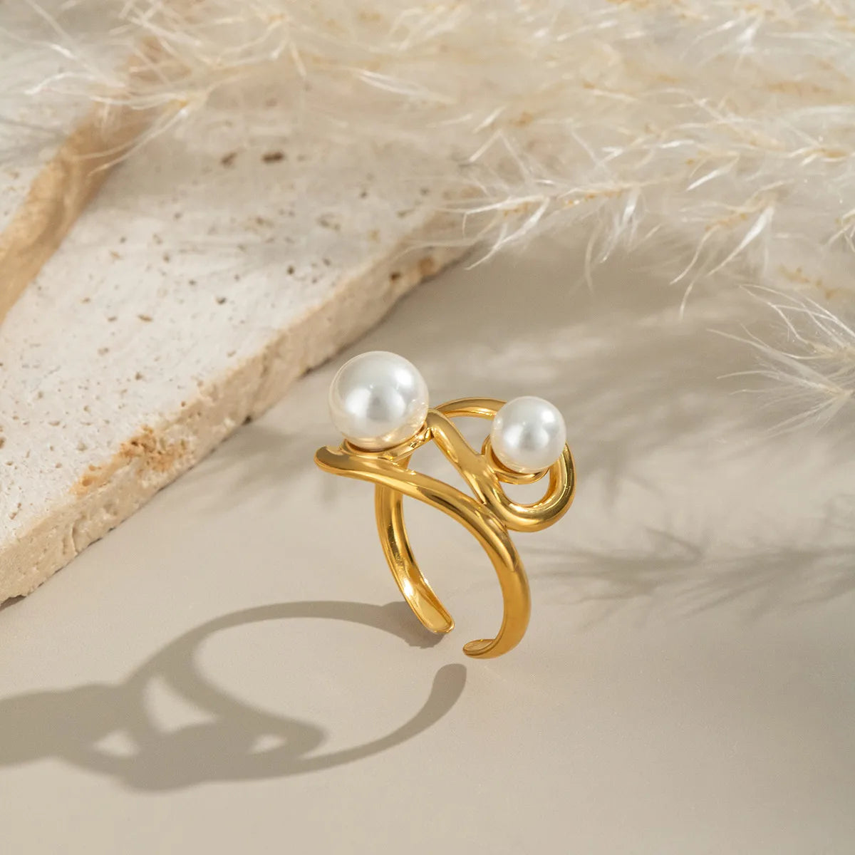 Δαχτυλίδι επιχρυσωμένο ατσάλι με πέρλες-R023