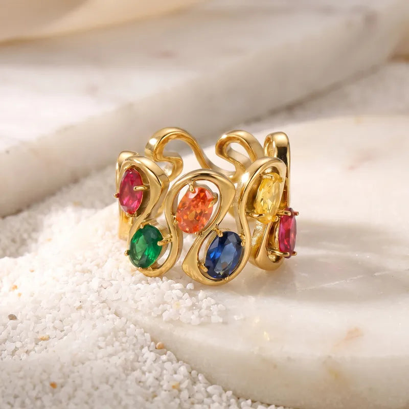 Goldring aus Stahl mit ovalem Zirkon – R152