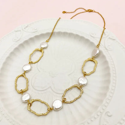 Κολιέ επιχρυσωμένο ατσάλι με φλατ πέρλες-NE454