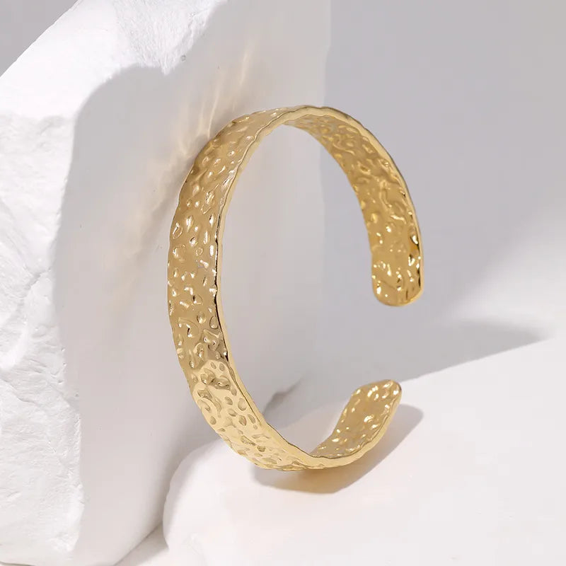 Βραχιόλι επιχρυσωμένο ατσάλι σφυρηλατημένο-BR333