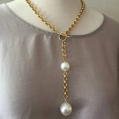 Κολιέ επιχρυσωμένο ατσάλι με αλυσίδα και πέρλες-NE473