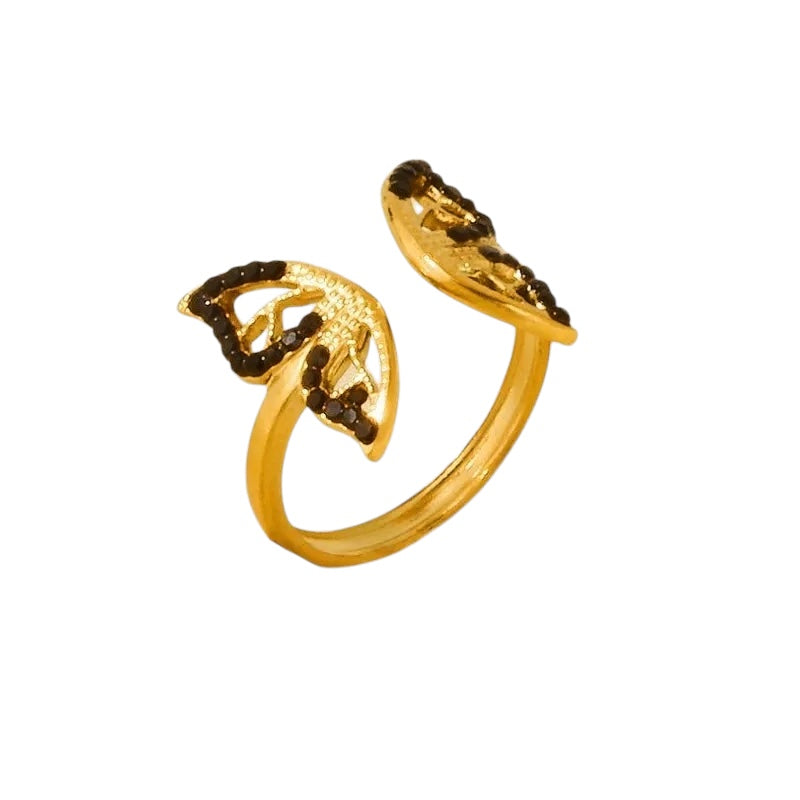 Bague en acier avec papillon et pierres noires - w012