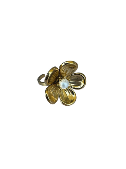 Steel ring with flower - w494