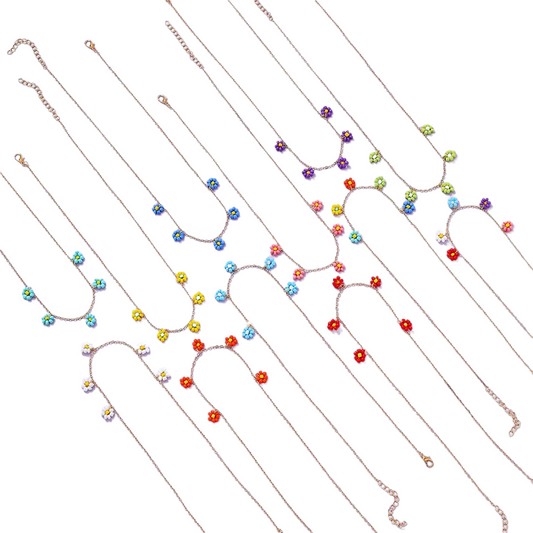 Κολιέ αλυσίδα με 5 μαργαρίτες - NE446