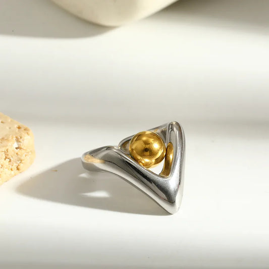 Inel din oțel cu sferă aurie-R247