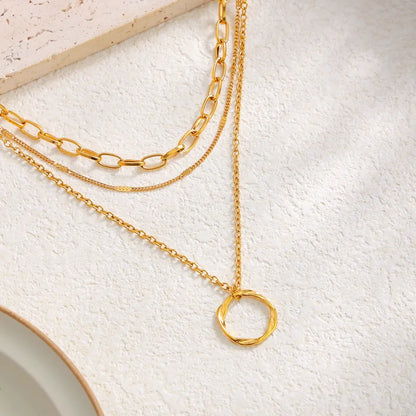 Steel necklace with faux resin heart - NE596