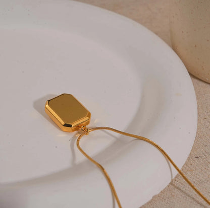 Κολιέ επιχρυσωμένο ατσάλι με καρδιά-NE551