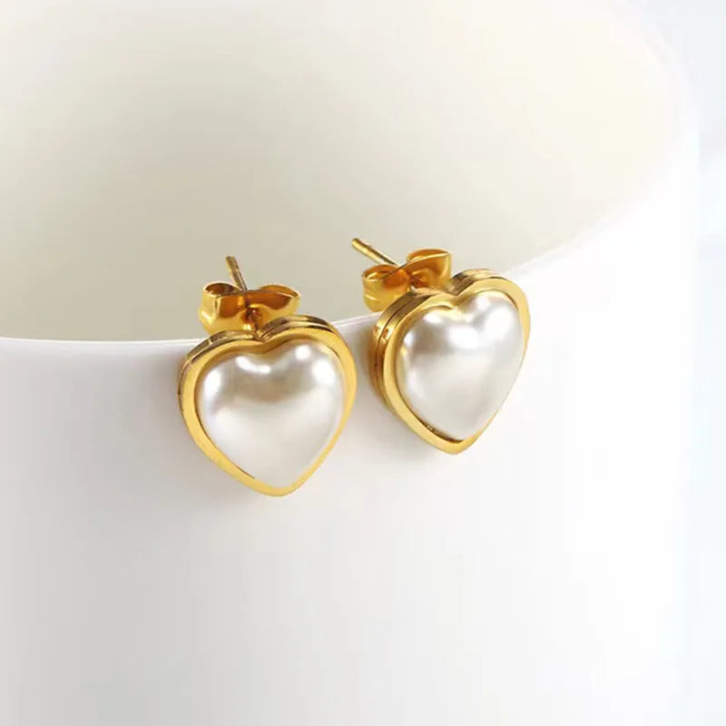 Σκουλαρίκια ατσάλινα με καρδιές- w525